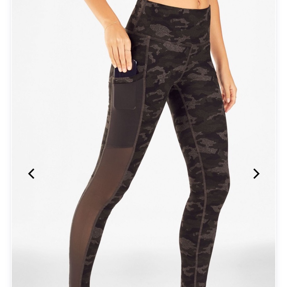 Fabletics Mila High Waisted Pocket Legging